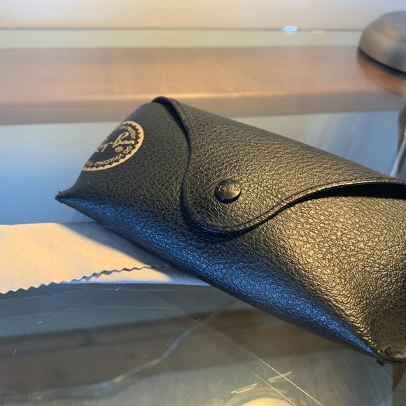 Polished Tortoise Ray-Ban Clubmaster Classic